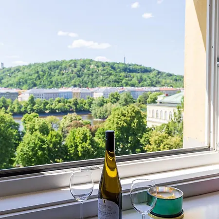 Classy Riverside In The Old Town Of Apartment *