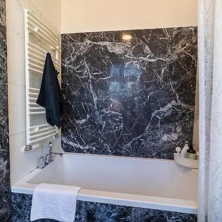 Apartament Classy Riverside In The Old Town Of Praga